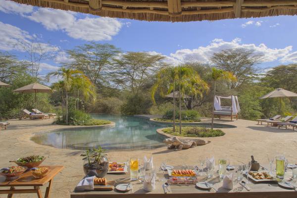 Finch Hattons Pool area