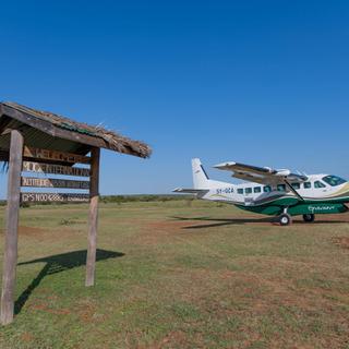 Governors Aviation Mugie House