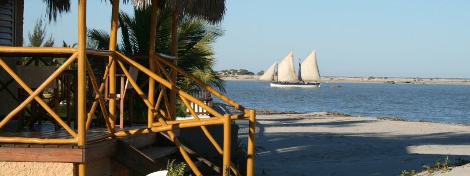 Palissandre Cote Quest Beach