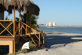 Palissandre Cote Quest Beach
