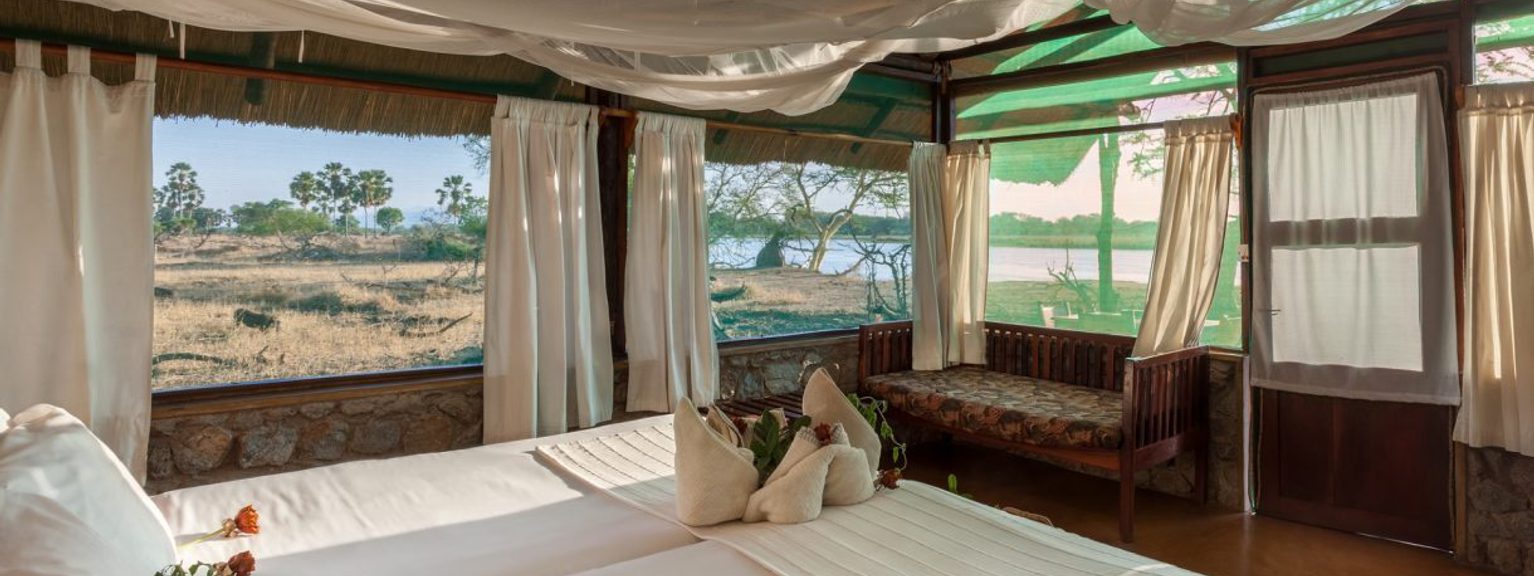 Mvuu Lodge Camp Interior