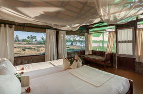 Mvuu Lodge Camp Interior