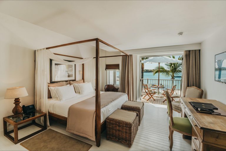 Beachfront Rooms Architecture seaview min