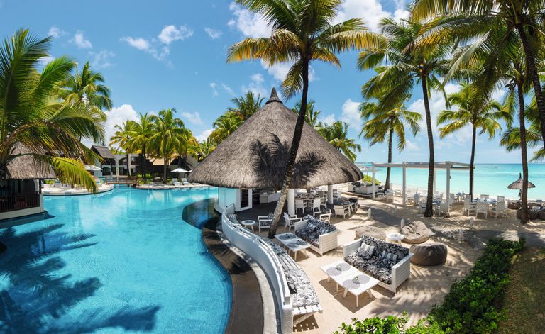 Constance Belle Mara Plage lakaze resaurant