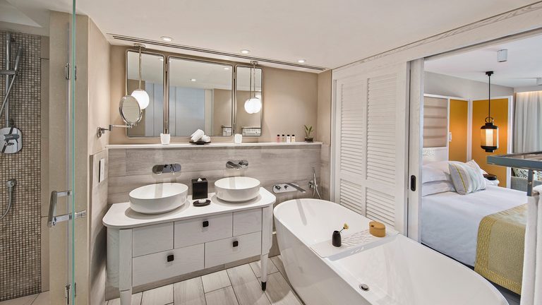 Constance belle mare plage bathroom
