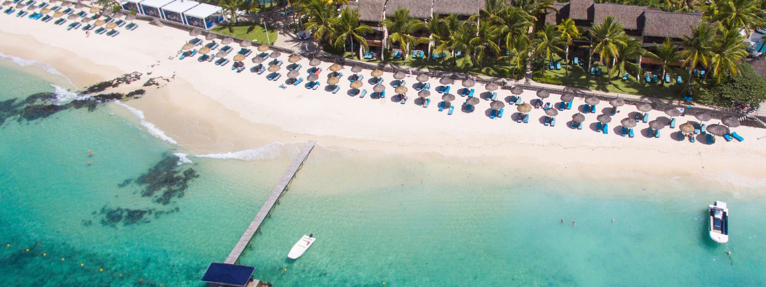 Constance belle mare plage beach jetty