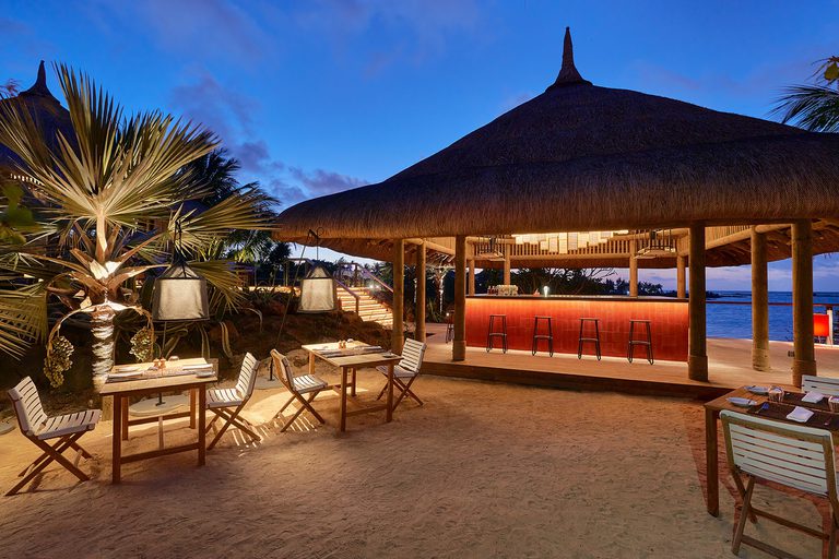 Paradise Cove Peninsula Bar