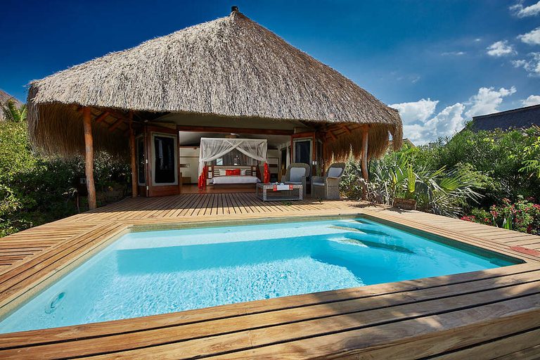 As Dunas Safari Suite Pool deck