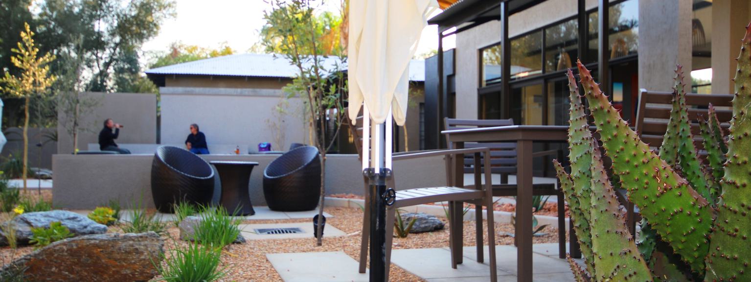 Elegant Guesthouse Outdoor Area