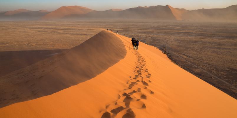 Sossusvlei Namib Desert Sand Dune Walking SS