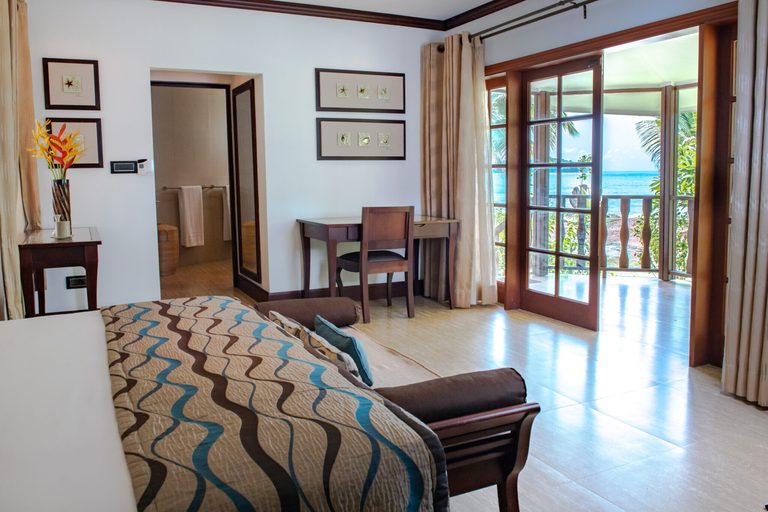 Hotel L Archipel Deluxe Room
