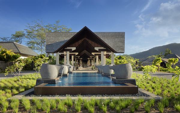 Story Seychelles Entrance