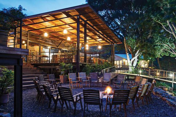 Fugitives Drift Boma and Bar