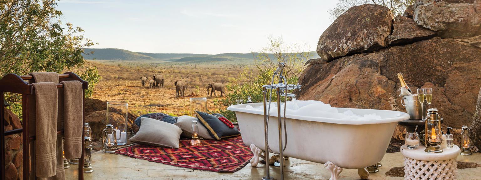 Madikwe Hills romantic bath with elephant view