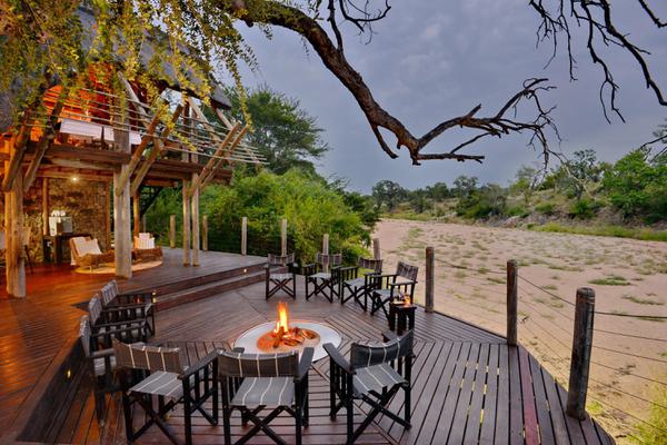 Rhino Post Safari Lodge deck fire