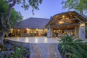 Savanna main lodge