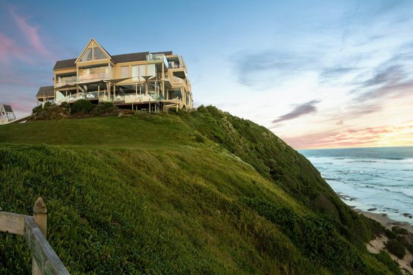 The Views Hotel Exterior