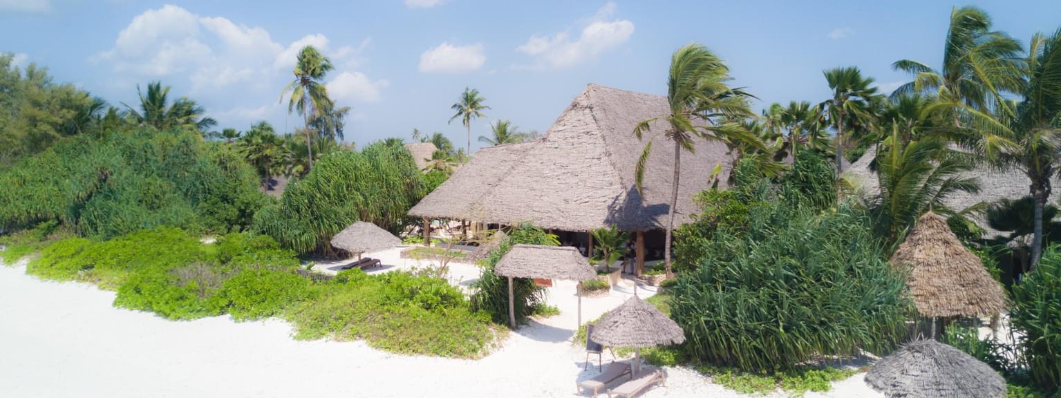 Zanzibar Pearl Main area beach entrance