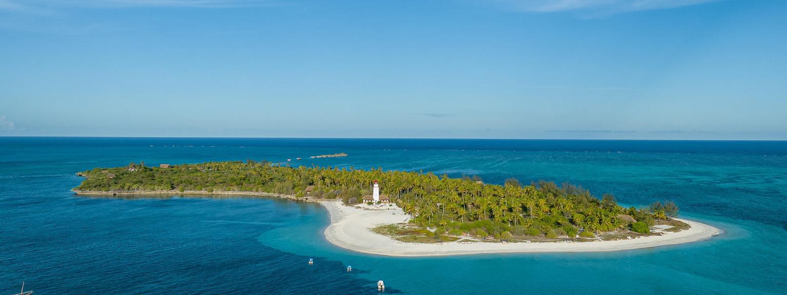 Fanjove Private Island aerial view hero