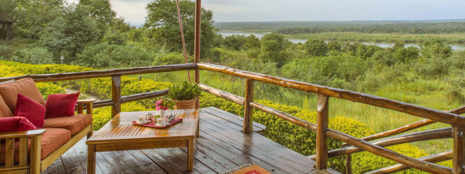 Paraa Safari Lodge deck