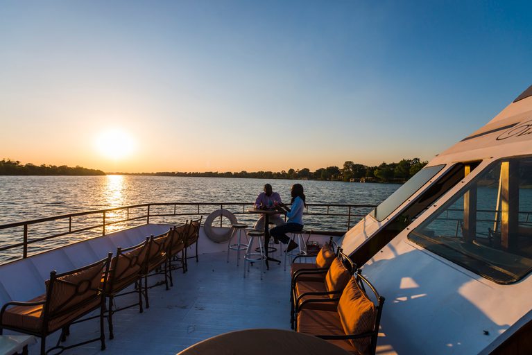 David Livingstone Safari Lodge Sundowners