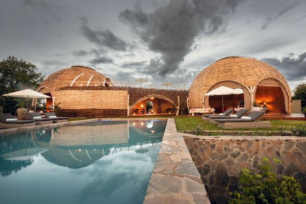 Ila Safari Lodge Exterior
