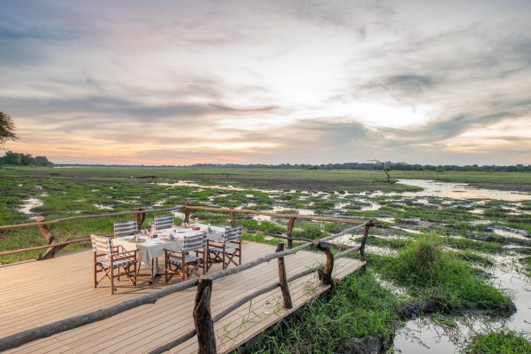 Kafunta River Lodge Dining
