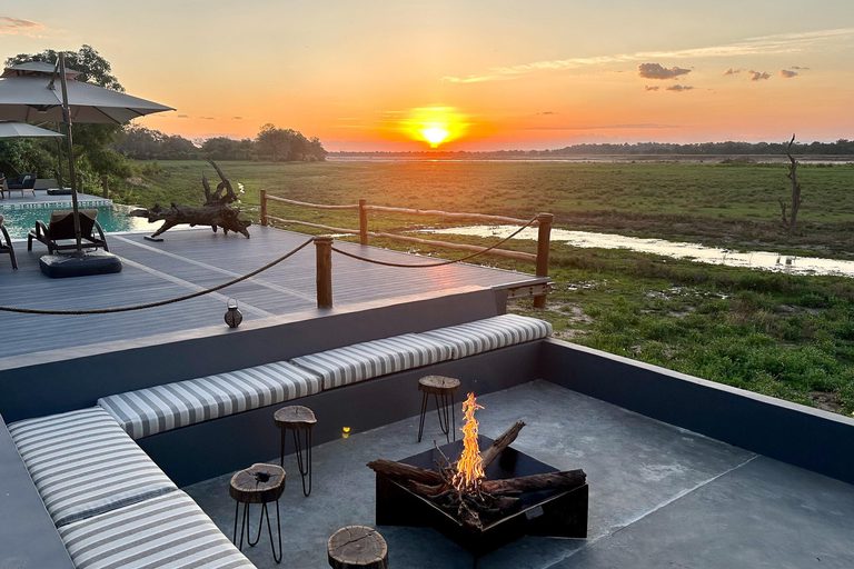 Kafunta River Lodge Sunset House Deck