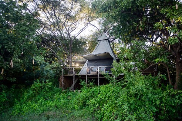 Shawa Luangwa Exterior