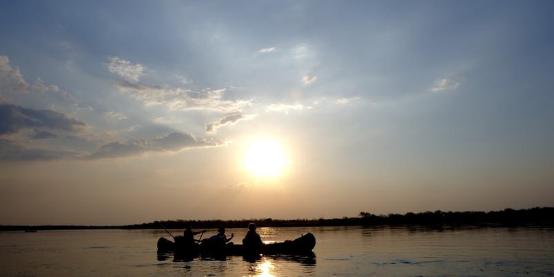 Lower Zambezi Canoeing sunset SS