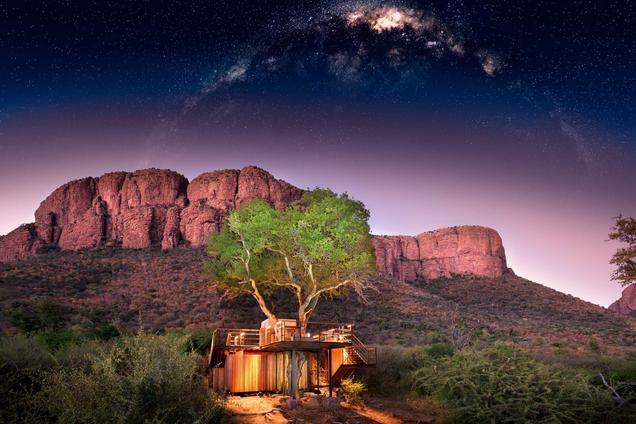 Treehouse at sunset Marataba