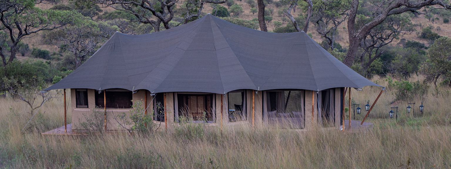 Aurari Camp Exterior