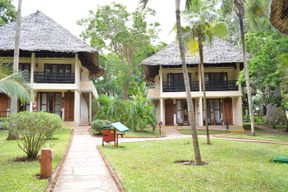 Baobab Beach Resort Garden View