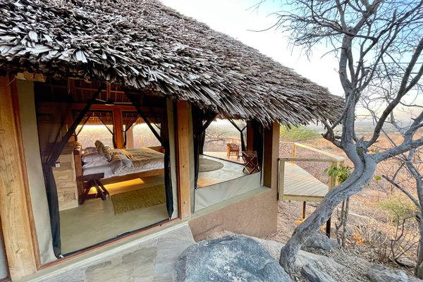 Kichaka Zumbua Tent Exterior