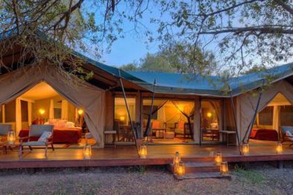 Kicheche Laikipia Exterior View at Night