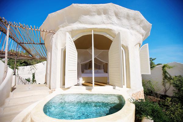 Kilindi Accommodation Pavillion exterior