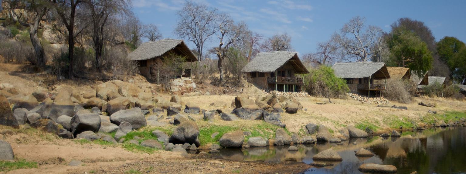 Ruaha River Lodge Exterior